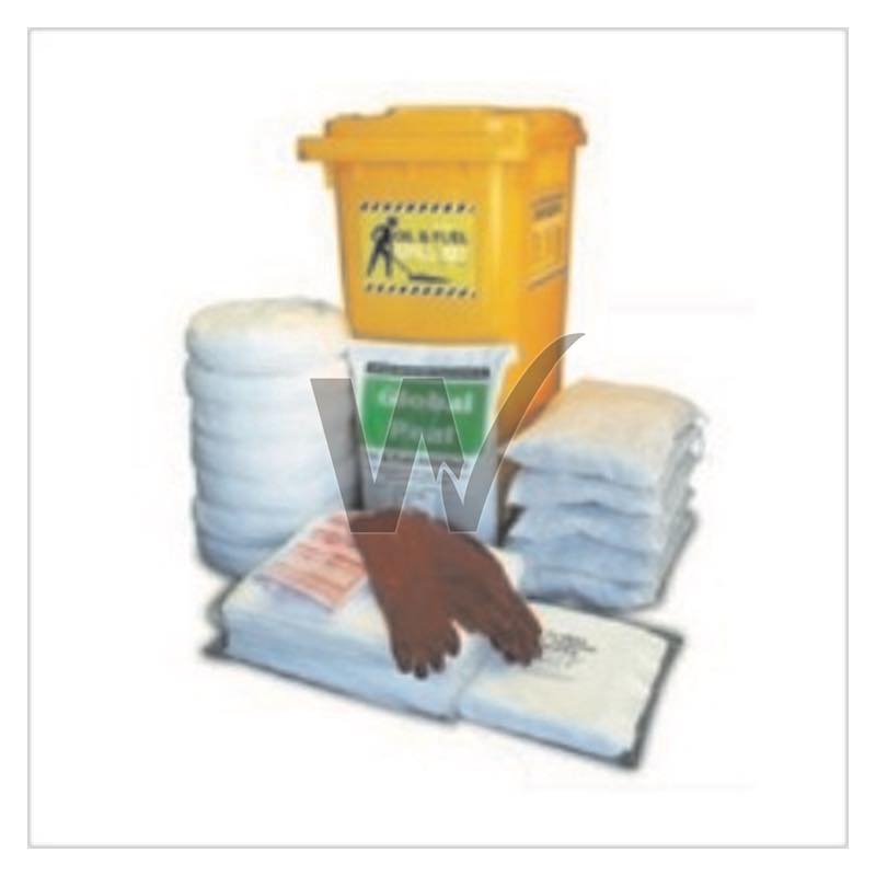 High Performance Outdoor Oil & Fuel Spill Kit